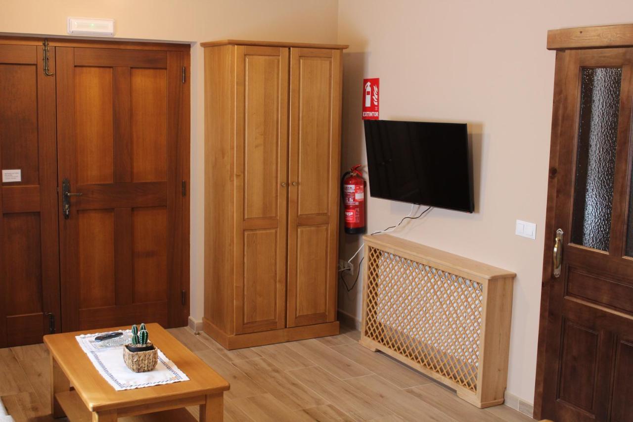 Apartamentos Casa Cerolleiro Castropol Bagian luar foto