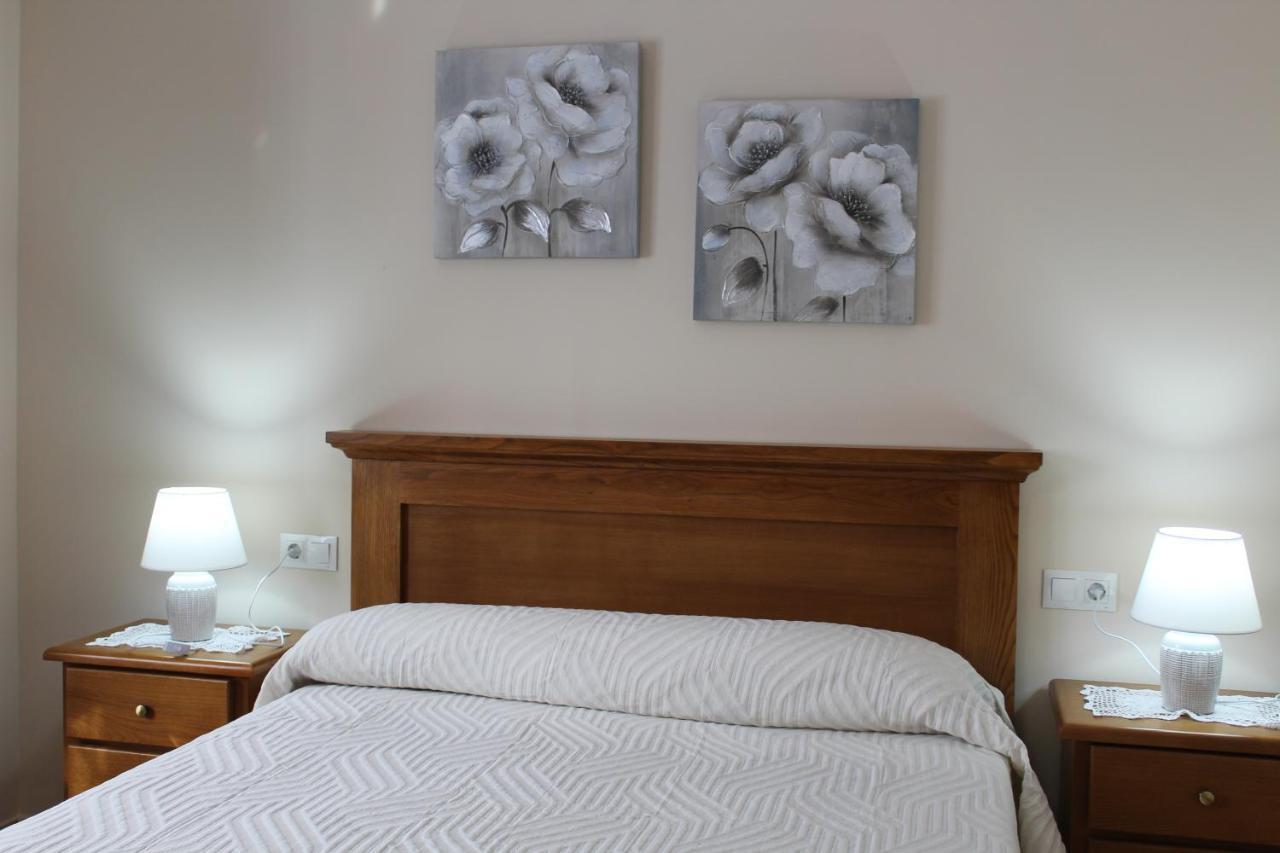 Apartamentos Casa Cerolleiro Castropol Bagian luar foto