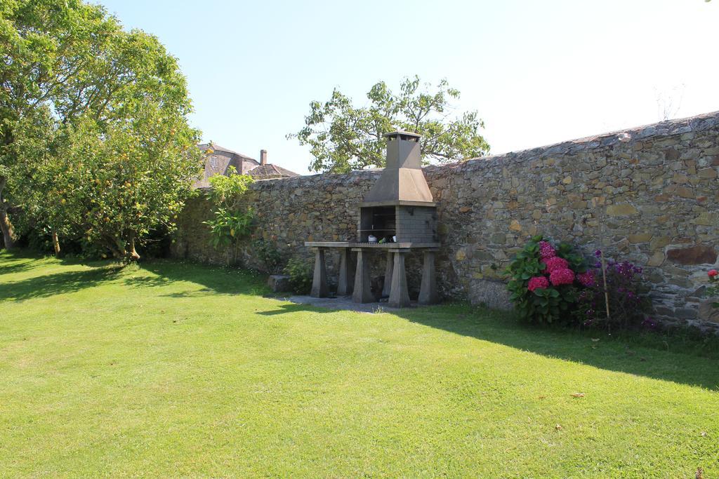 Apartamentos Casa Cerolleiro Castropol Bagian luar foto
